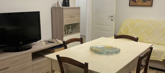 Apartamento de 5 dormitorios en Montale, Italy No. 381802 6