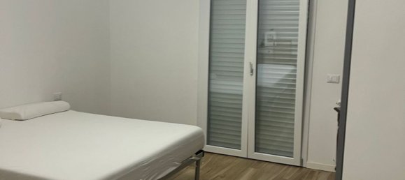 Apartamento de 5 dormitorios en Montale, Italy No. 381802 10
