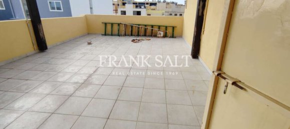 2 غرف نوم منزل في Xghajra, Malta رقم 8380 9