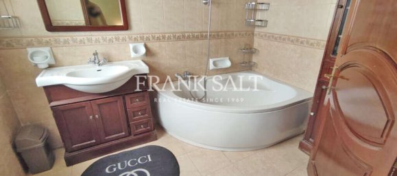 2 غرف نوم منزل في Xghajra, Malta رقم 8380 6