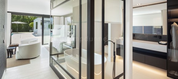 5 chambres Villa à Marbella, Spain No. 69381 9