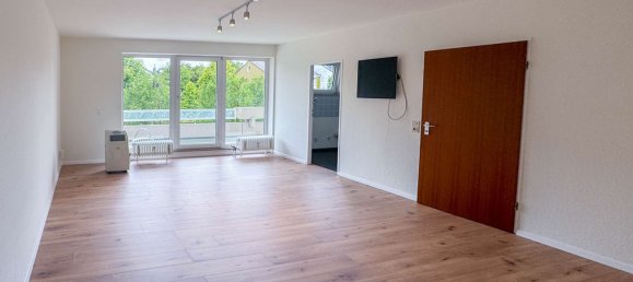 1 bedroom Apartment in Essen, Germany No. 342330 3