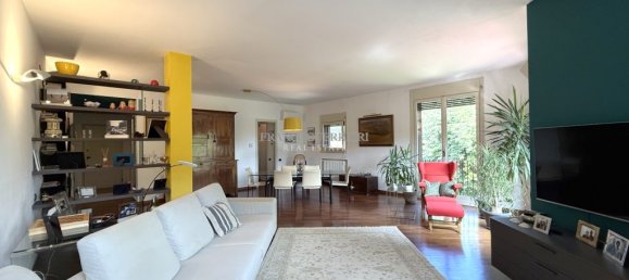 Квартира с 4 спальнями в Лезмо, Италия № 329719 11