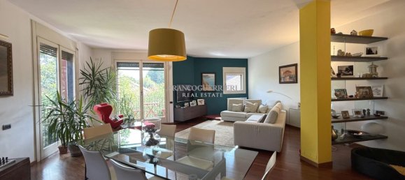 Квартира с 4 спальнями в Лезмо, Италия № 329719 7