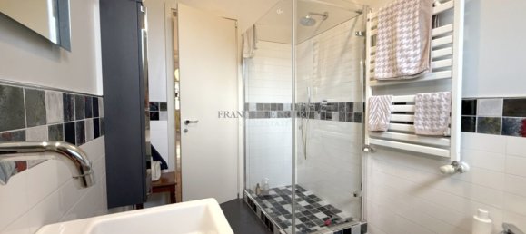 Квартира с 4 спальнями в Лезмо, Италия № 329719 24