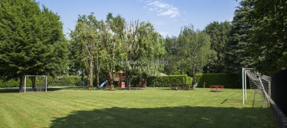 Квартира с 4 спальнями в Лезмо, Италия № 329719 27