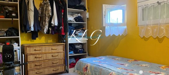 4 bedrooms House in Jouy, France No. 251922 9