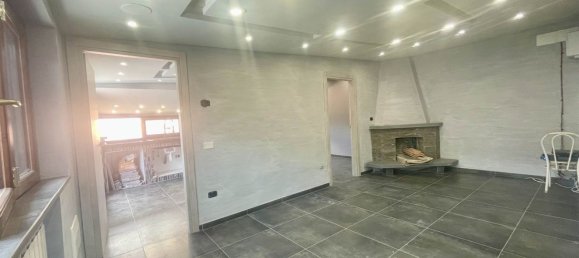 Apartamento de 3 divisões em Cava de' Tirreni, Italy N.º 269441 10