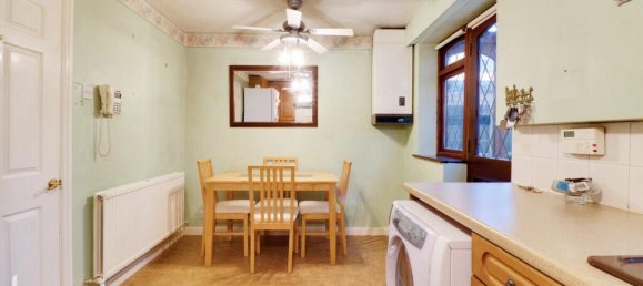 3 Schlafzimmer Haus in Hayes, United Kingdom, Nr. 5063 8