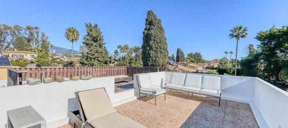 4 chambres Villa à Estepona, Spain No. 23648 4