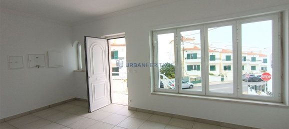 3 bedrooms House in Ericeira, Portugal No. 151411 3