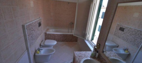 Apartamento de 3 dormitorios en Ragusa, Italy No. 69827 6