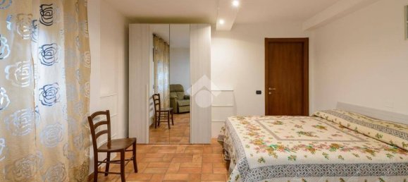 9 غرف نوم منزل في Gubbio, Italy رقم 48221 5