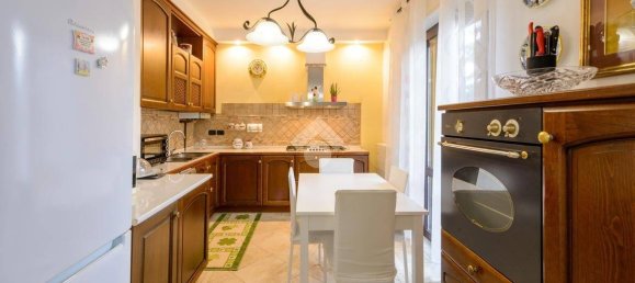 9 غرف نوم منزل في Gubbio, Italy رقم 48221 9