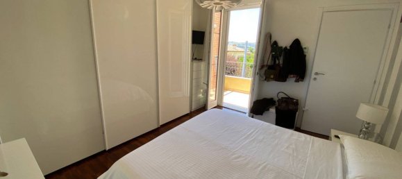 3 Schlafzimmer Wohnung in Sassuolo, Italy, Nr. 272829 11