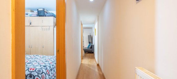 1 bedroom Apartment in Zaragoza, Spain No. 62035 8