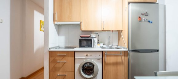 1 bedroom Apartment in Zaragoza, Spain No. 62035 7