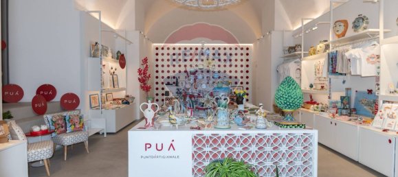 2 rooms Commercial property in Caltagirone, Italy No. 231343 2