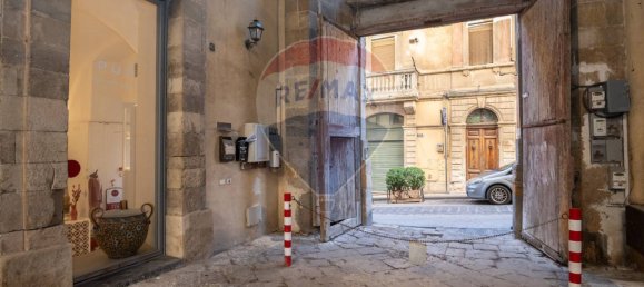 2 rooms Commercial property in Caltagirone, Italy No. 231343 21
