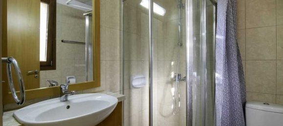 3 Schlafzimmer Gewerbliche Immobilie in Kouklia, Cyprus, Nr. 18668 9