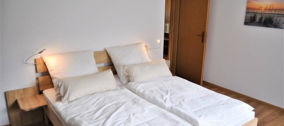 3 bedrooms Townhouse in Leer, Germany No. 327694 8