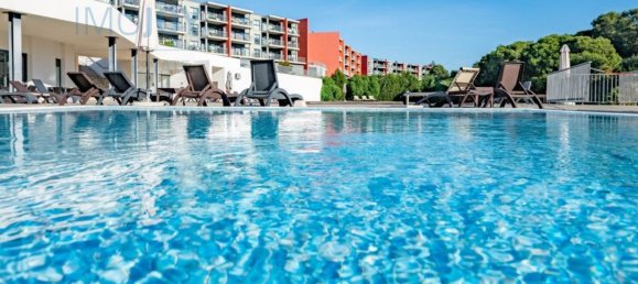 Apartamento de 3 dormitorios en Mexilhoeira Grande, Portugal No. 153767 43