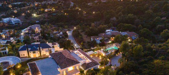 Вилла с 9 спальнями в Марбелья, Испания № 86634 34