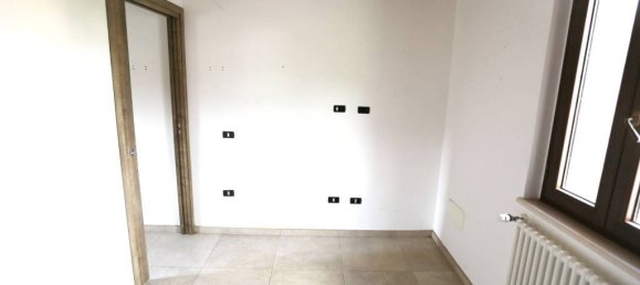 5 rooms Villa in Gubbio, Italy No. 84677 18