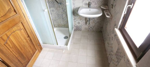 5 rooms Villa in Gubbio, Italy No. 84677 15