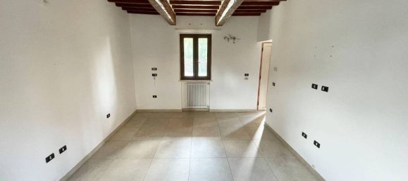 5 rooms Villa in Gubbio, Italy No. 84677 8