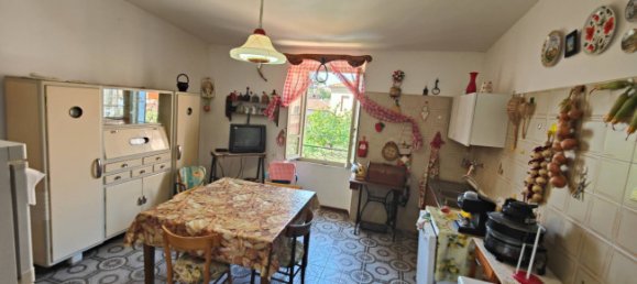 3 bedrooms House in Ripatransone, Italy No. 266304 16