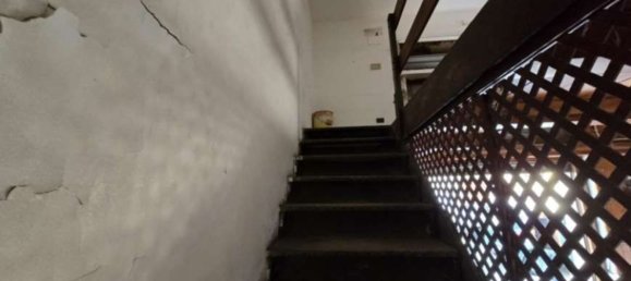 34m² Commercial property in Reggio Calabria, Italy No. 309701 2