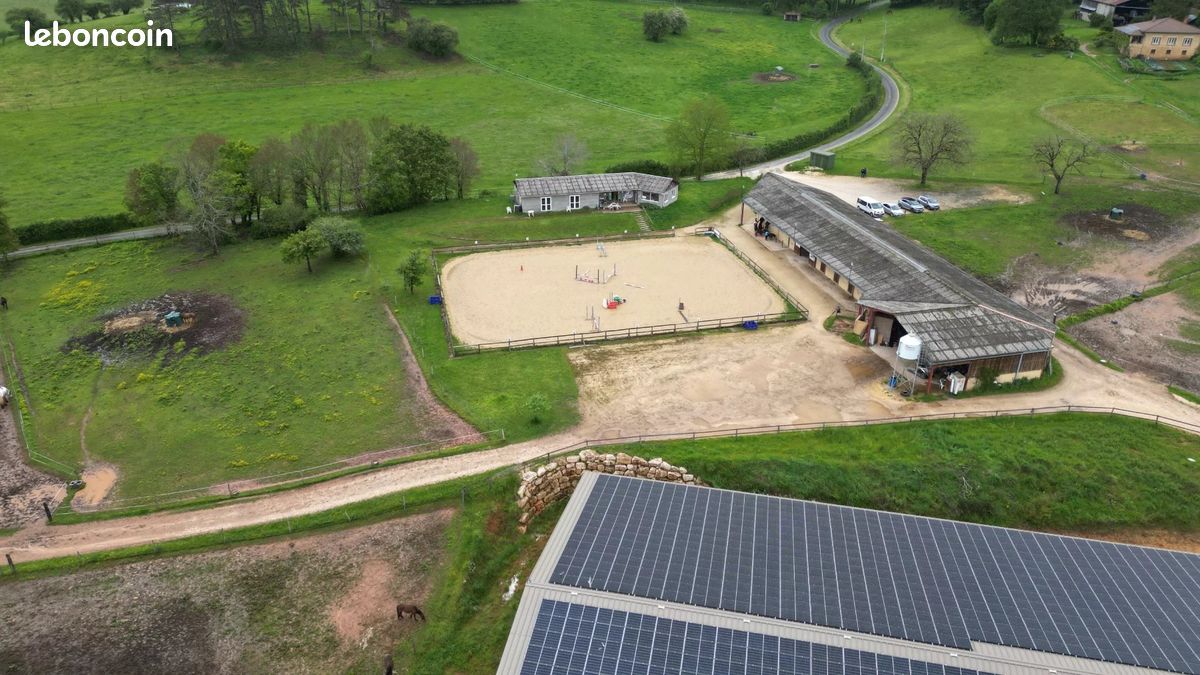 Дом с 4 спальнями в Дордонь, Франция № 341200