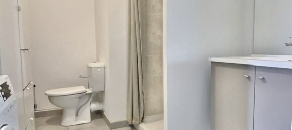 Studio in Marseille, France No. 316150 7