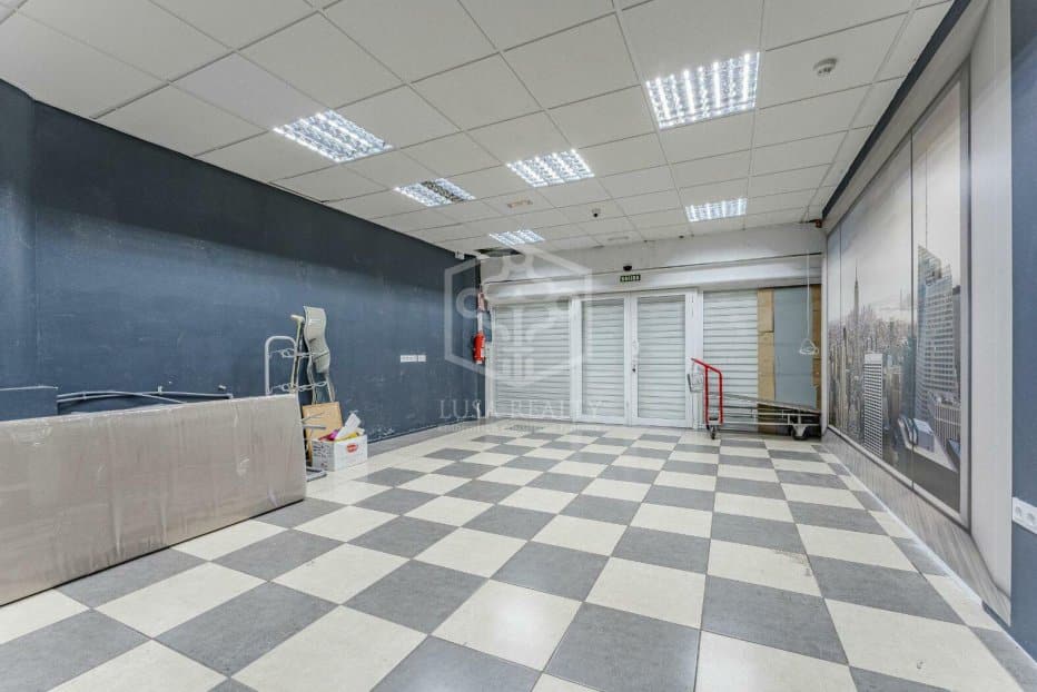 Коммерческая недвижимость 153м² в Арона, Испания № 289035