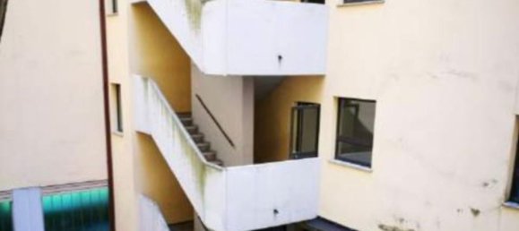 3 rooms Apartment in Legnano, Italy No. 138171 18