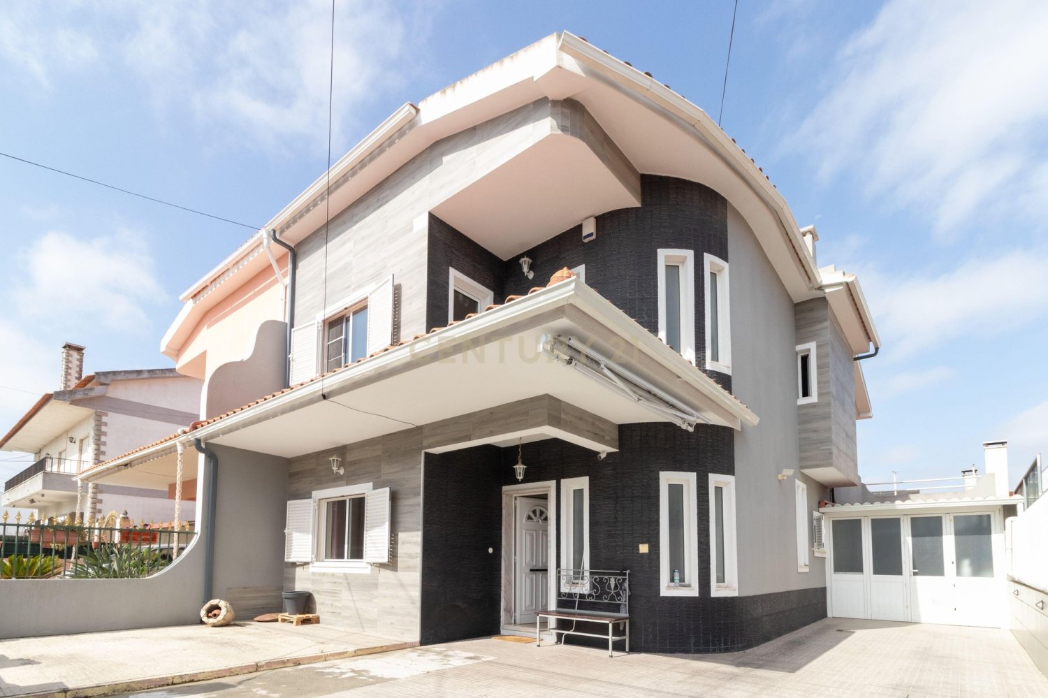 4 bedrooms Villa in Seixal, Portugal No. 284760