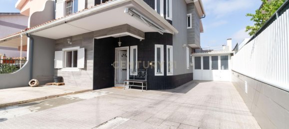 4 bedrooms Villa in Seixal, Portugal No. 284760 24