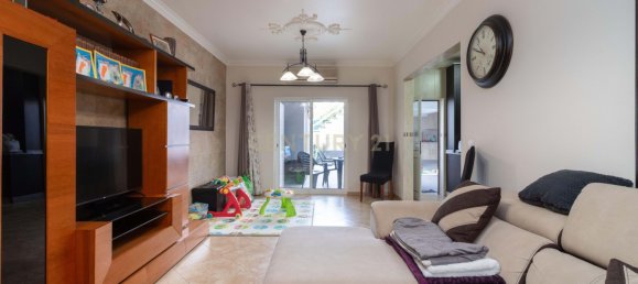 4 bedrooms Villa in Seixal, Portugal No. 284760 2