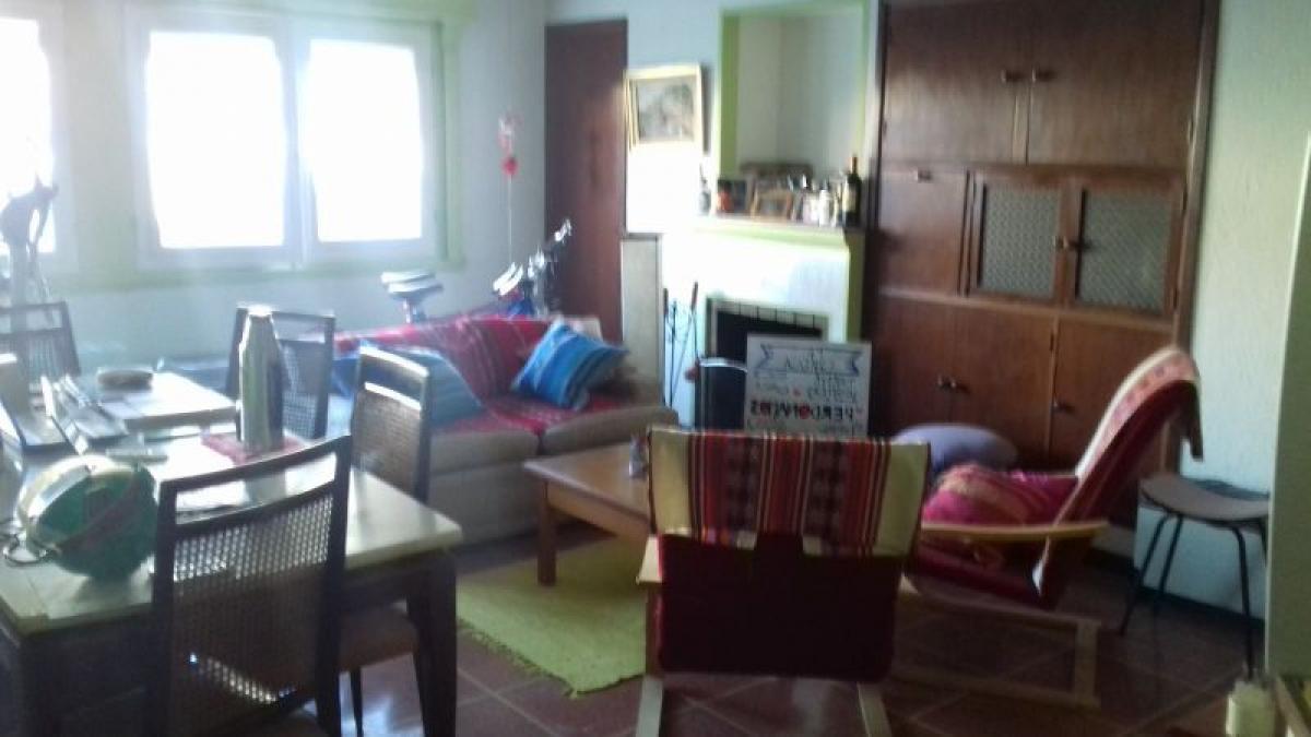 2 bedrooms House in Montevideo, Uruguay No. 10395