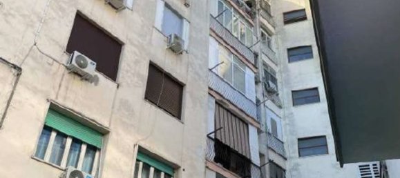 6 غرف نوم شقة في Naples, Italy رقم 327454 6