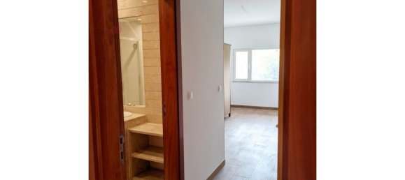 3 bedrooms Apartment in Lisbon, Portugal No. 111257 14