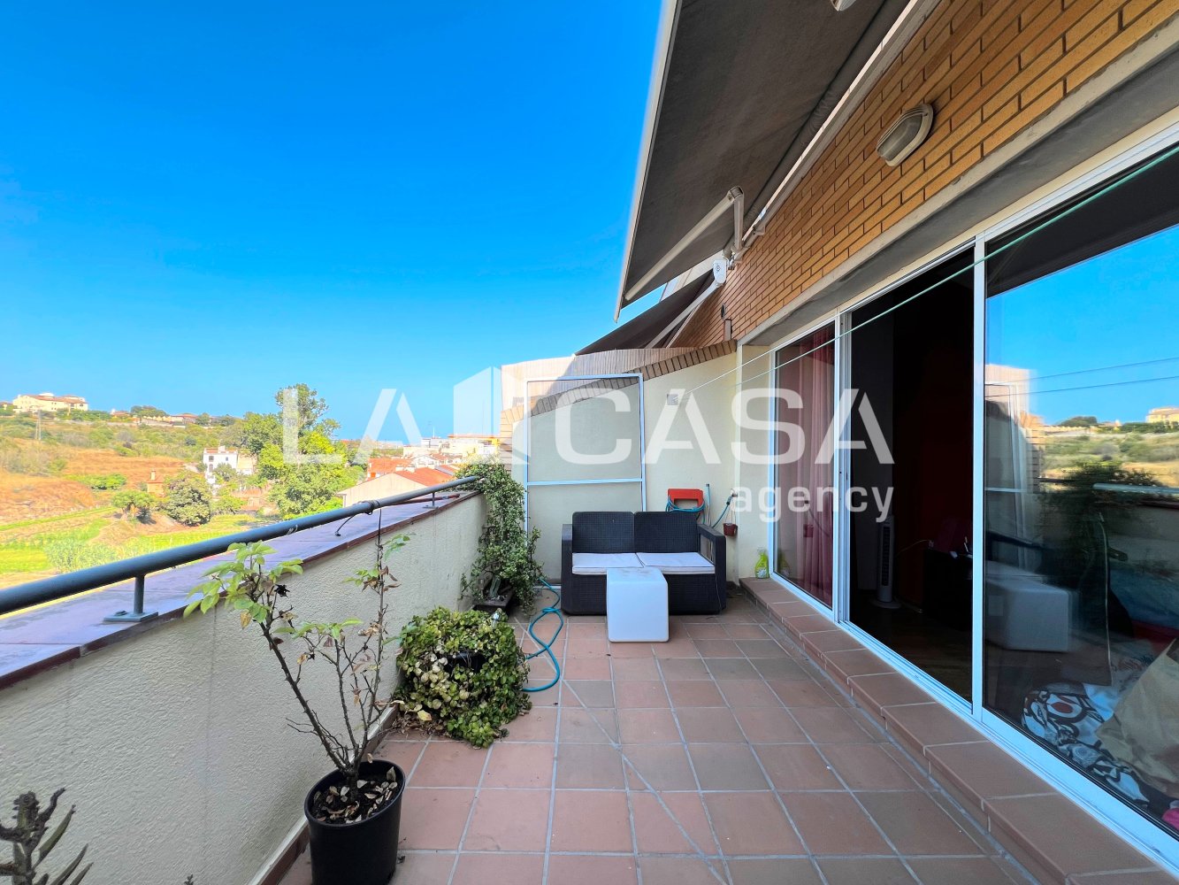 Moradia em banda T5 em Tiana, Spain N.º 145845