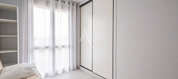 4 bedrooms Apartment in Reims, France No. 82812 7