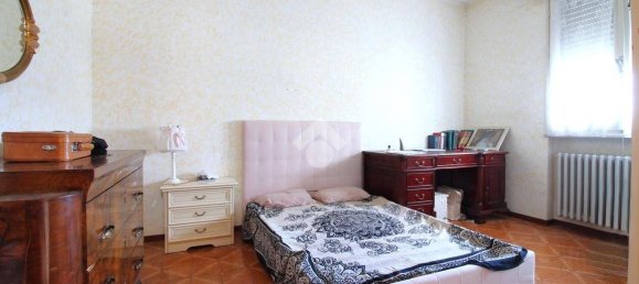 4 Schlafzimmer Villa in Campagnola Emilia, Italy, Nr. 203411 30