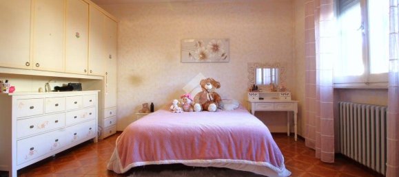 4 Schlafzimmer Villa in Campagnola Emilia, Italy, Nr. 203411 35