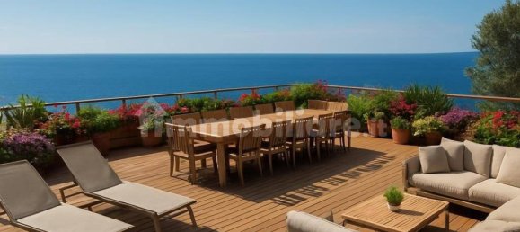 3 Schlafzimmer Penthouse in Rapallo, Italy, Nr. 299363 2