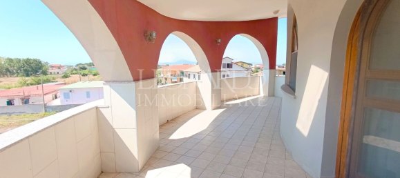 470m² Building in Castel Volturno, Italy No. 381794 9