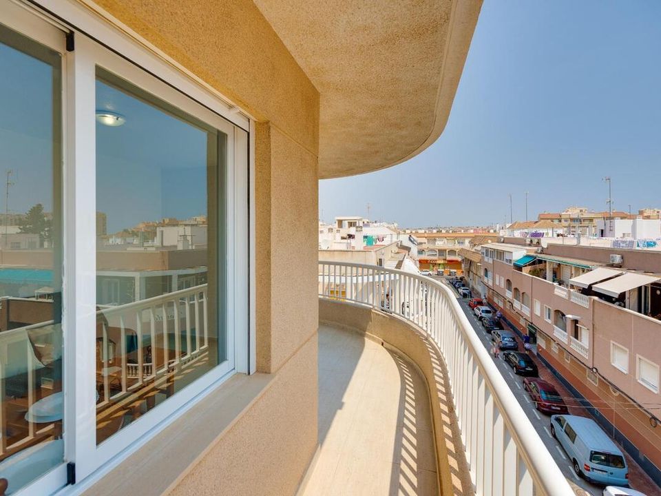 3 bedrooms Apartment in Torrevieja, Spain No. 263588