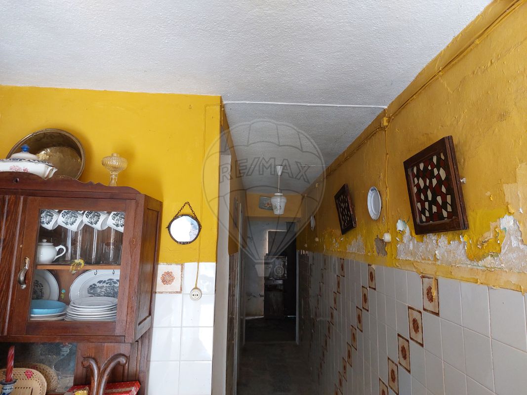 2 bedrooms House in Crato, Portugal No. 17835